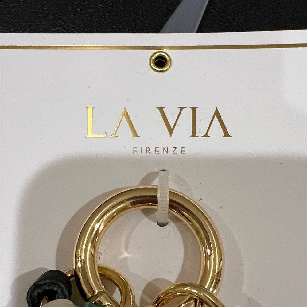La Via | Italian Leather Heart Bag Charm 💚 - Picture 3 of 12